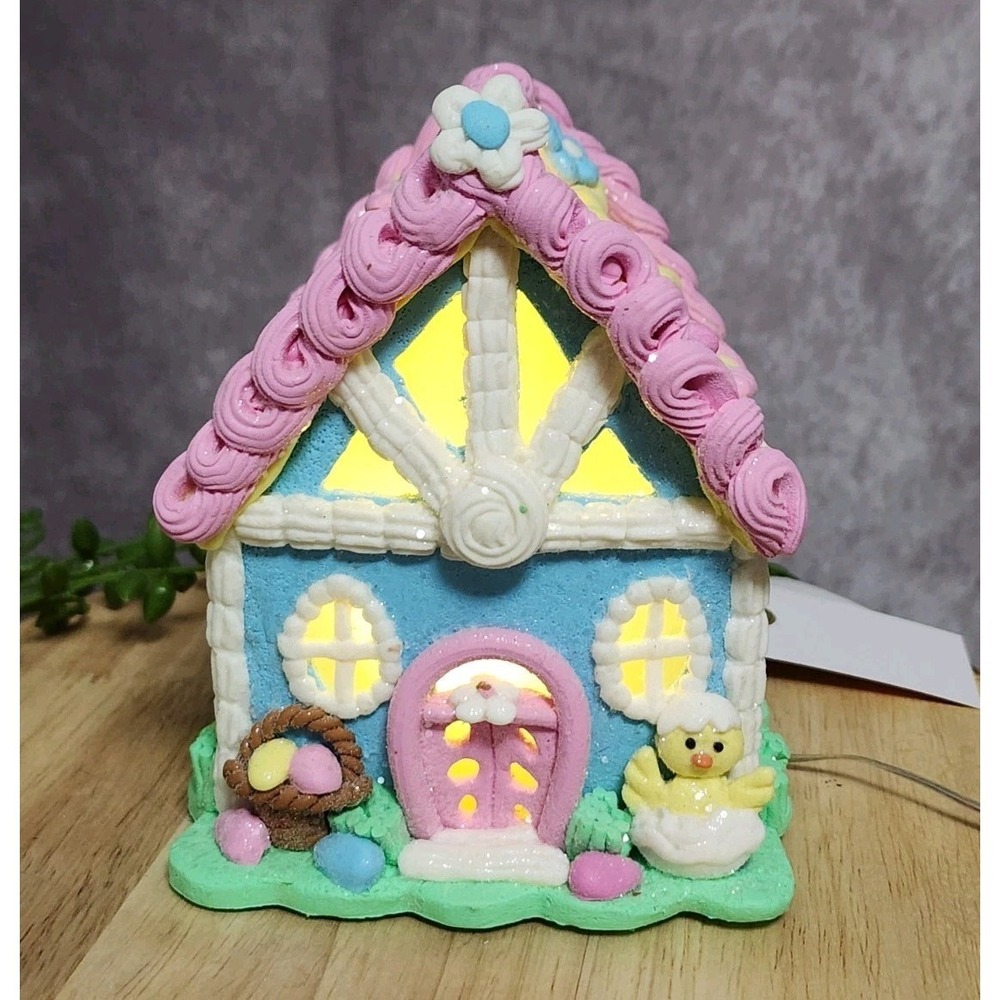 Easter Pastel Gingerbread House LIGHT UP Tabletop Decor 5.5" Chick Flowers NEW